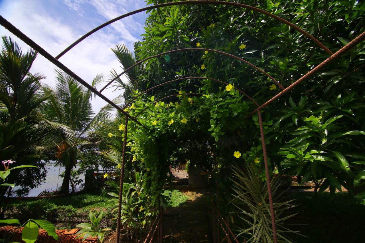 Green Palace Ayurveda Resort, Alleppey Alappuzha Buitenkant foto